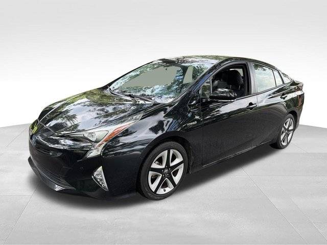 2018 Toyota Prius Three Touring FWD photo