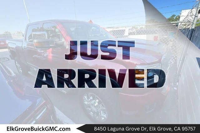 2018 GMC Sierra 2500HD Denali 4WD photo