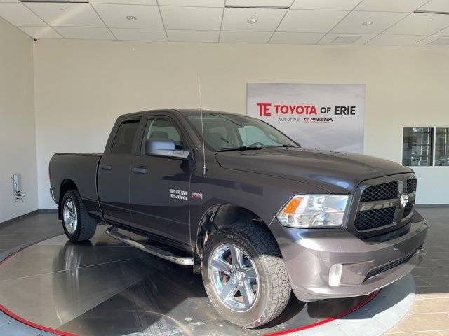 2018 Ram 1500 Express 4WD photo