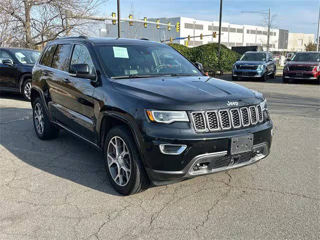 2018 Jeep Grand Cherokee Sterling Edition 4WD photo