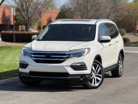 2018 Honda Pilot Touring AWD photo