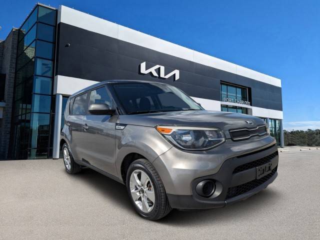 2018 Kia Soul Base FWD photo