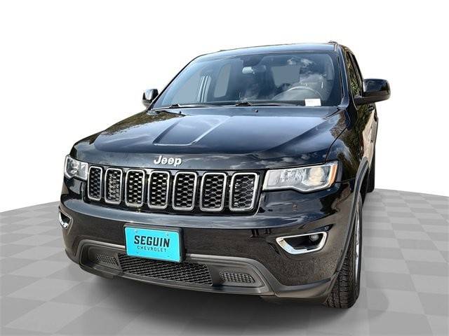 2018 Jeep Grand Cherokee Laredo RWD photo