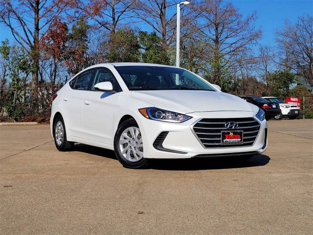 2017 Hyundai Elantra SE FWD photo