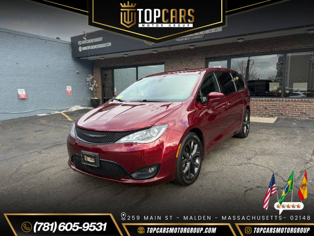 2018 Chrysler Pacifica Minivan Touring Plus FWD photo