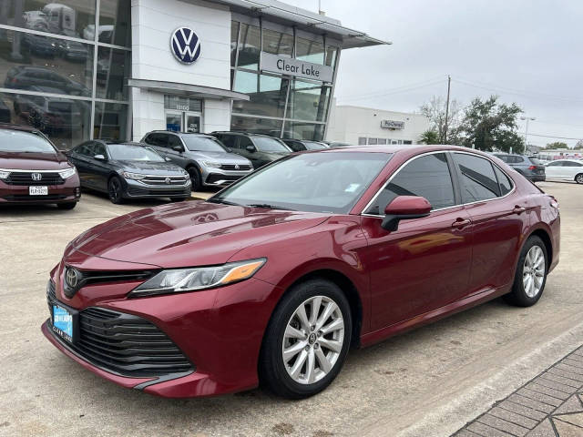 2018 Toyota Camry LE FWD photo