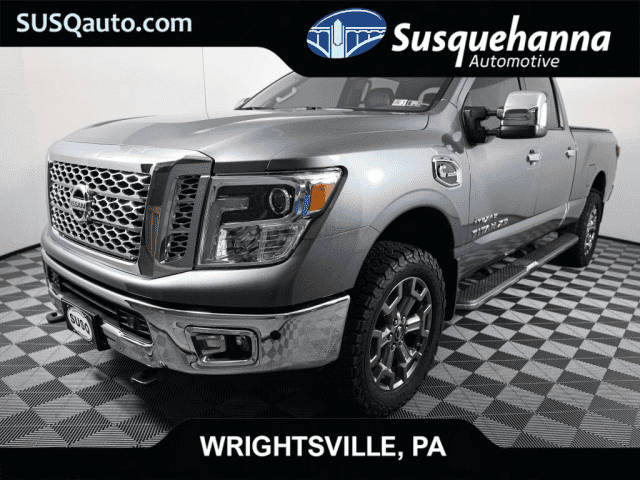 2018 Nissan Titan XD SL 4WD photo