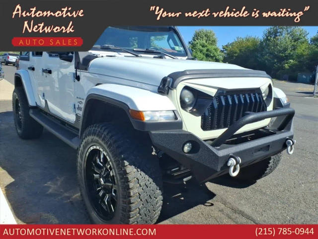 2018 Jeep Wrangler Unlimited Sahara 4WD photo