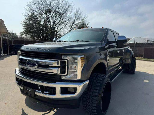 2018 Ford F-350 Super Duty XLT 4WD photo