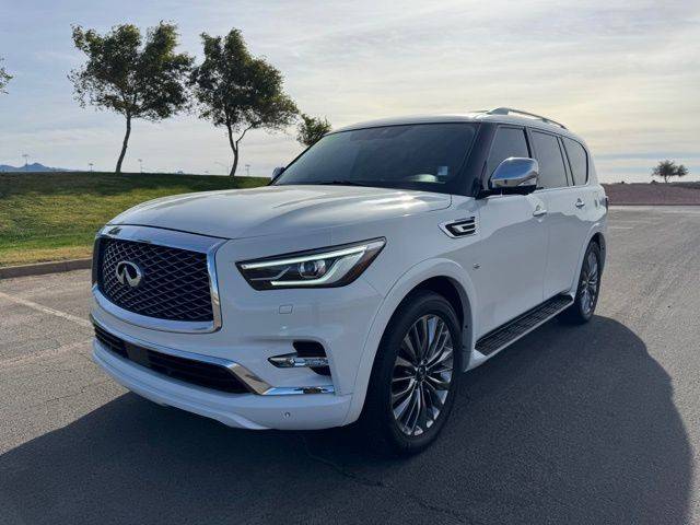 2018 Infiniti QX80  4WD photo