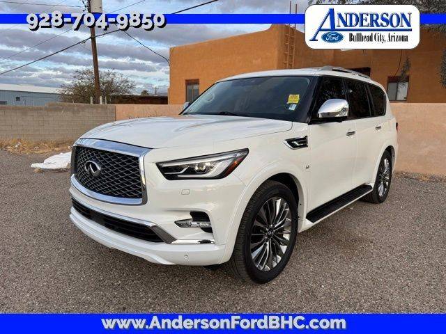 2018 Infiniti QX80  4WD photo