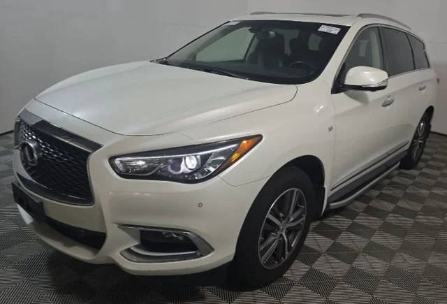 2018 Infiniti QX60  FWD photo