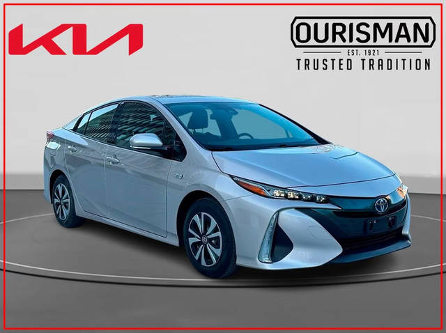 2017 Toyota Prius Prime Premium FWD photo