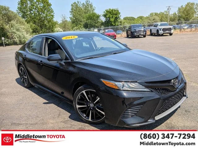 2018 Toyota Camry XSE FWD photo