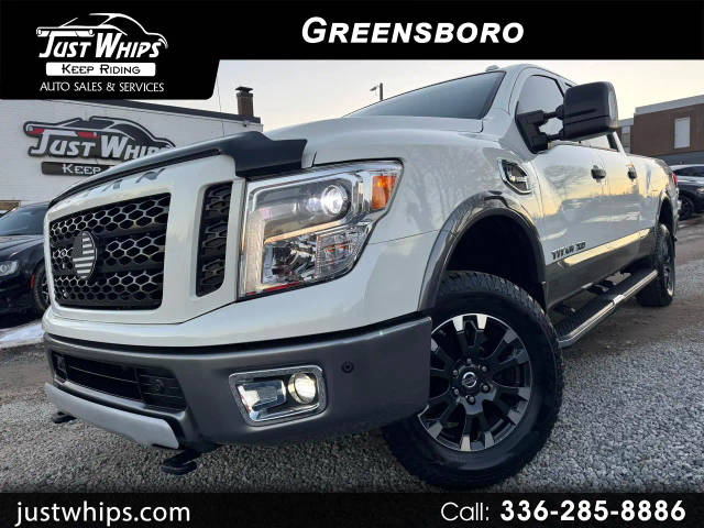 2018 Nissan Titan XD PRO-4X 4WD photo