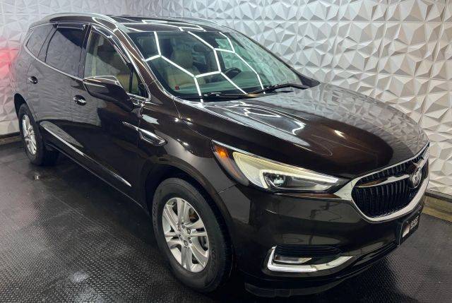 2018 Buick Enclave Essence AWD photo