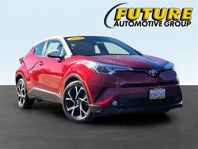 2018 Toyota C-HR XLE Premium FWD photo