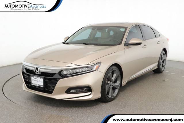 2018 Honda Accord Touring 1.5T FWD photo