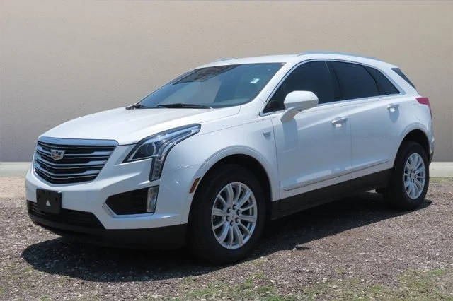 2018 Cadillac XT5 FWD FWD photo