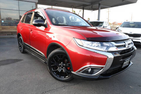 2018 Mitsubishi Outlander LE FWD photo