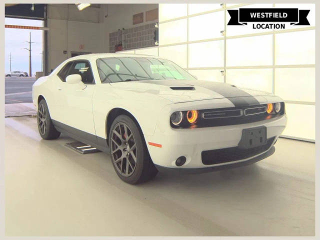 2018 Dodge Challenger R/T RWD photo