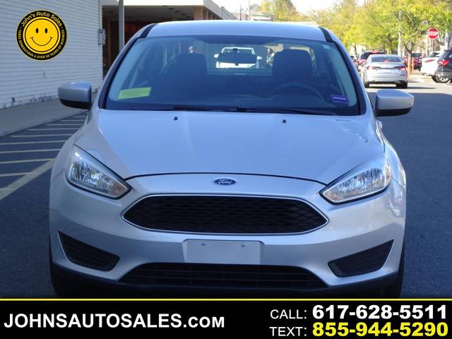 2018 Ford Focus SE FWD photo