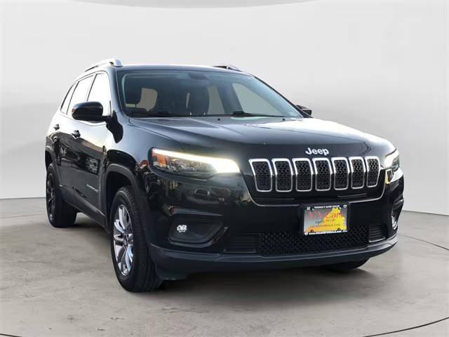 2019 Jeep Cherokee Latitude Plus 4WD photo