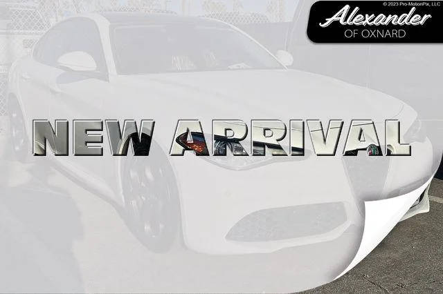 2018 Alfa Romeo Giulia Ti Sport RWD photo