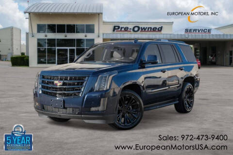 2018 Cadillac Escalade Luxury RWD photo