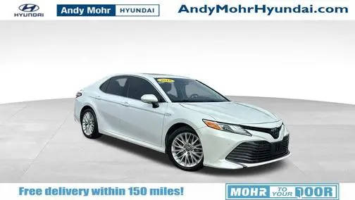 2018 Toyota Camry Hybrid XLE FWD photo
