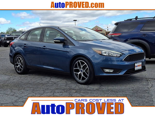 2018 Ford Focus SEL FWD photo