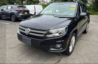 2015 Volkswagen Tiguan SEL AWD photo