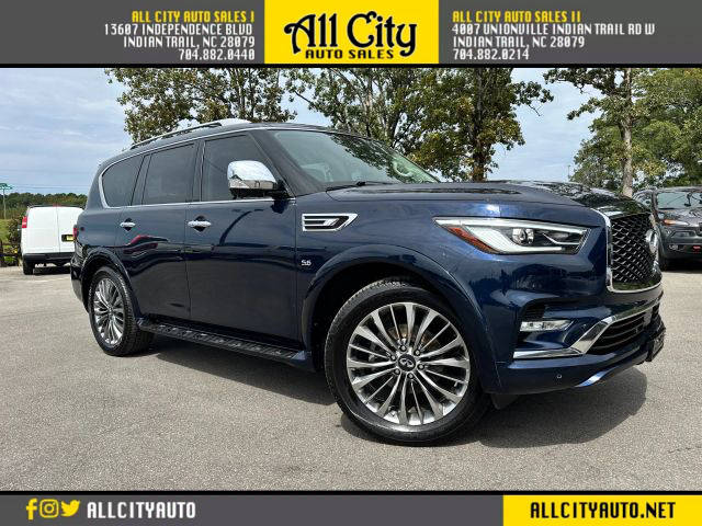 2018 Infiniti QX80  4WD photo