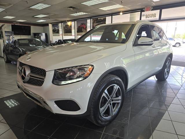 2018 Mercedes-Benz GLC-Class GLC 300 RWD photo