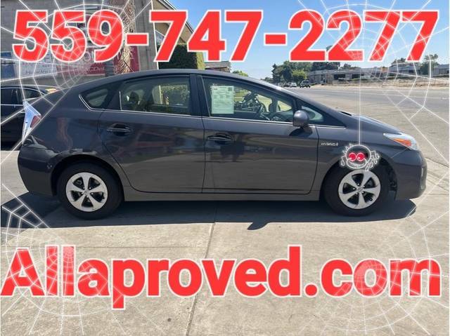 2015 Toyota Prius Two FWD photo