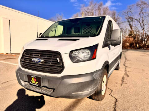 2018 Ford Transit Van  RWD photo