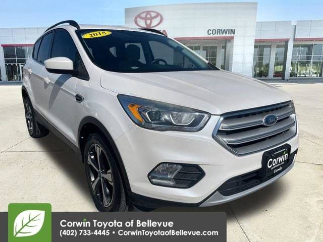 2018 Ford Escape SEL 4WD photo