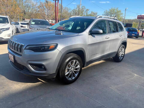 2019 Jeep Cherokee Latitude Plus 4WD photo