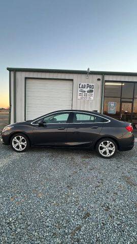 2017 Chevrolet Cruze Premier FWD photo