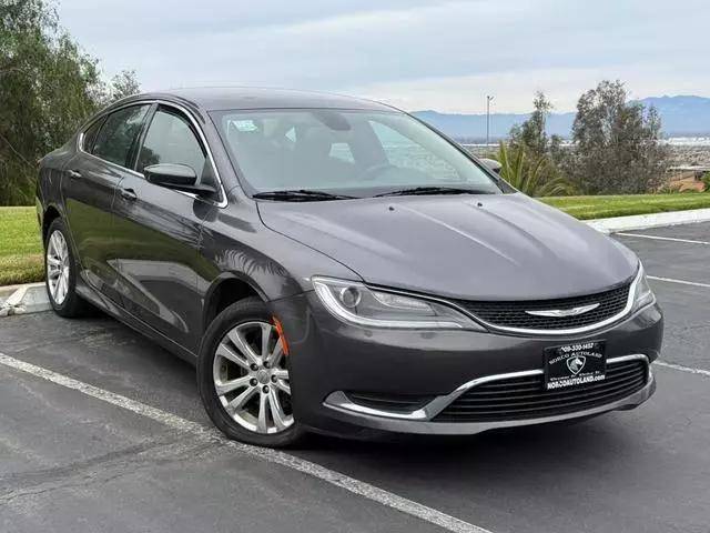 2016 Chrysler 200 Limited FWD photo