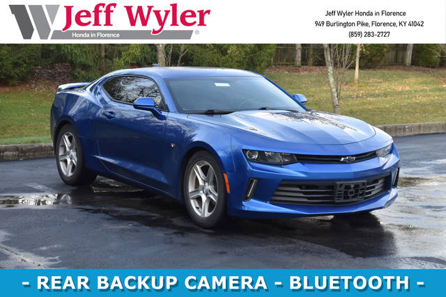2018 Chevrolet Camaro 1LT RWD photo