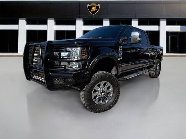 2018 Ford F-250 Super Duty LARIAT 4WD photo