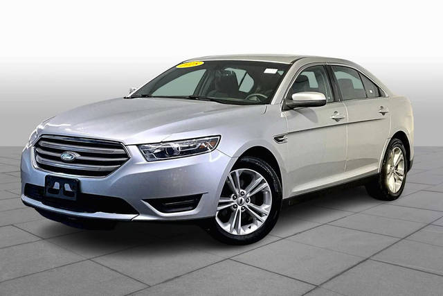 2018 Ford Taurus SEL FWD photo