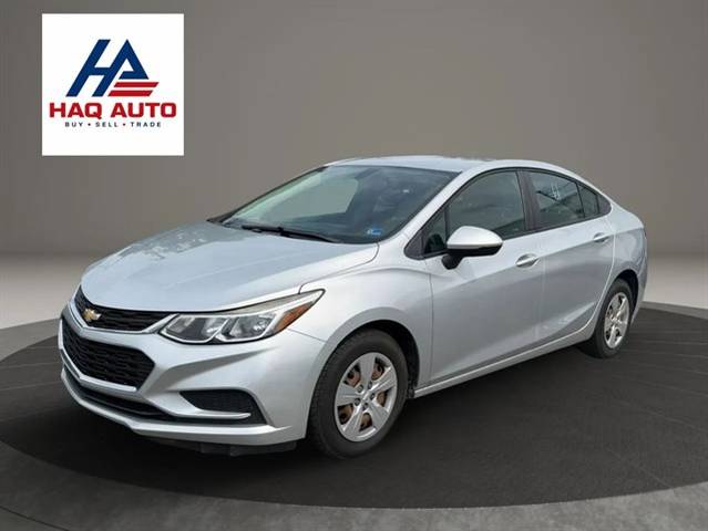 2018 Chevrolet Cruze LS FWD photo