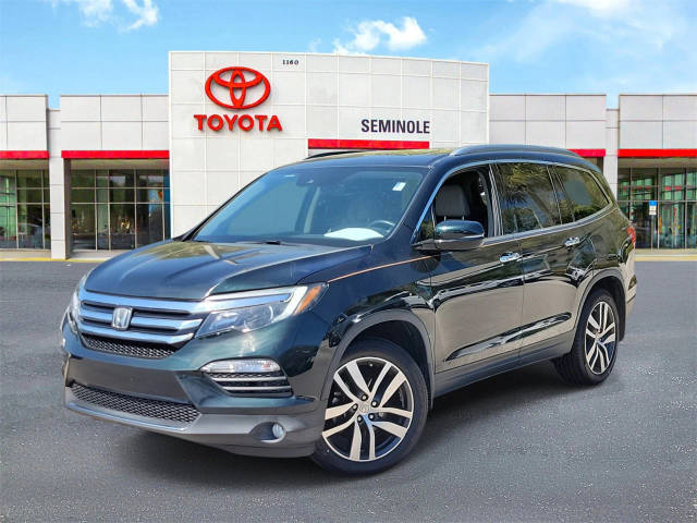 2018 Honda Pilot Touring FWD photo