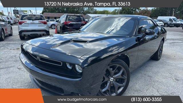 2018 Dodge Challenger SXT Plus RWD photo