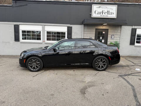 2018 Chrysler 300 Touring AWD photo