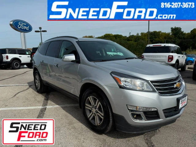 2017 Chevrolet Traverse LT FWD photo