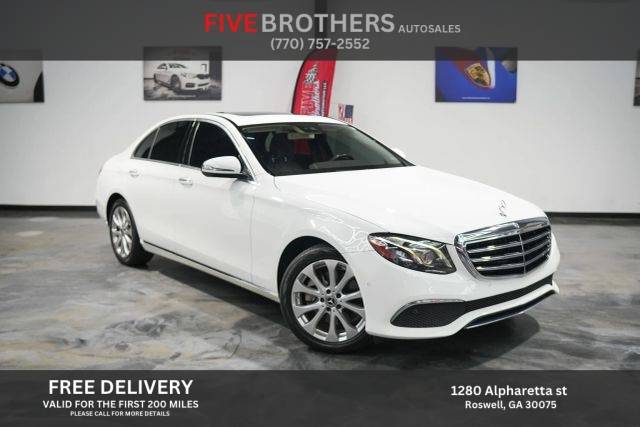 2018 Mercedes-Benz E-Class E 300 RWD photo