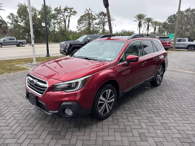 2018 Subaru Outback Limited AWD photo